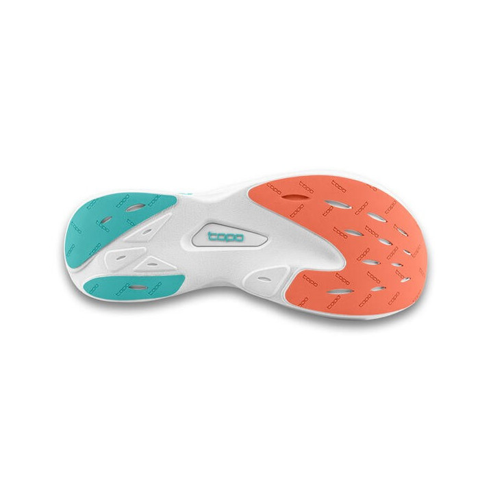 Topo Athletic Runventure 4 Electric Black - trail shoes - minimalist runners