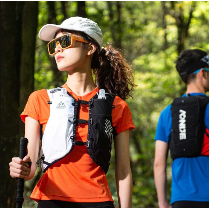 Aonijie Pro 10L. Black White - Nonstop minimalistrunners